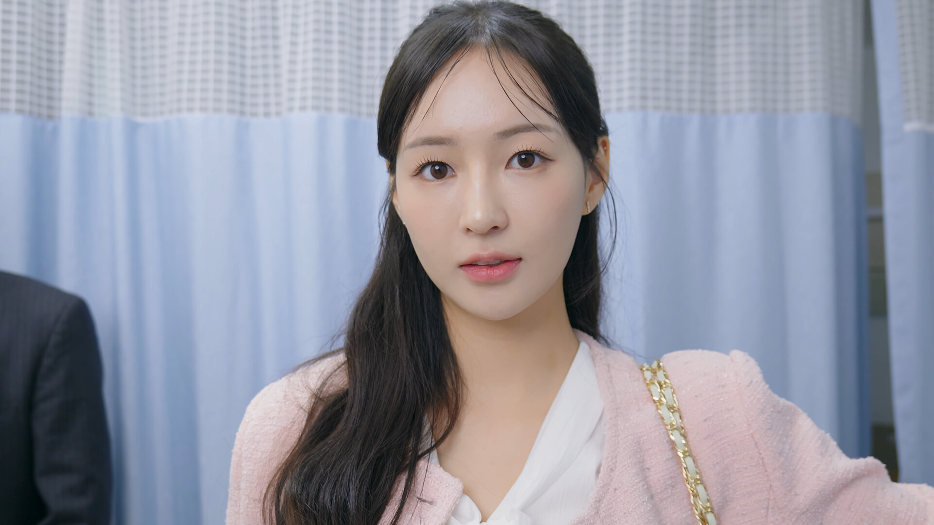 阿西, 美女室友竟然...？2 (Five Hearts Under One Roof season2)