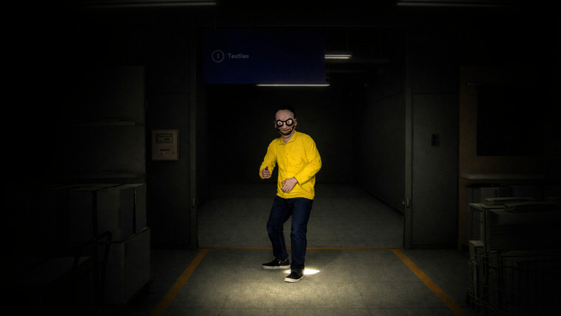 SCP-3008：无限商店 (SCP-3008: Infinite Store)